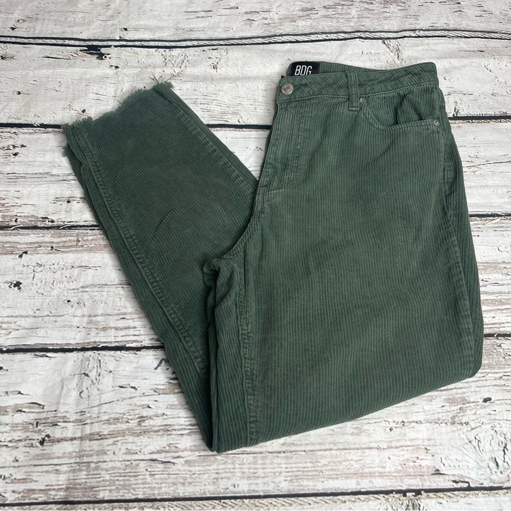 BDG Mom High Rise Corduroy Jean Size 27 - Picture 4 of 10